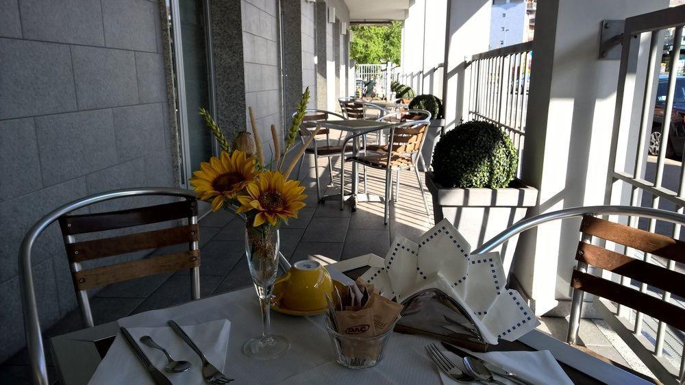 Idea Hotel Torino Mirafiori Exterior photo